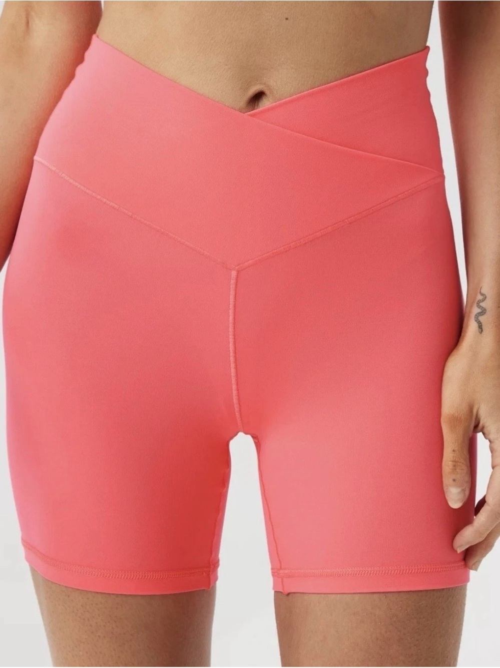 High-Rise Coral Women’s Bike Shorts 5” Inseam
